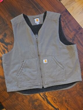 Carhartt Olive Sherpa-Lined Men’s Work Vest
